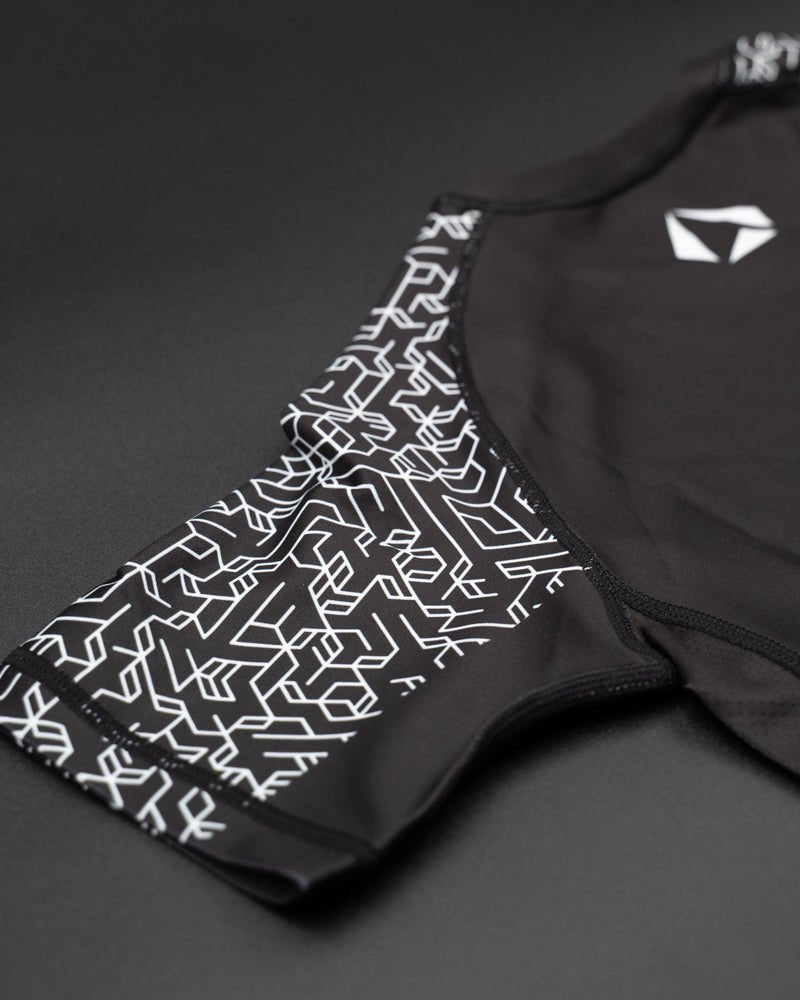 BRICK KIDS RASHGUARD - Penta Kimonos
