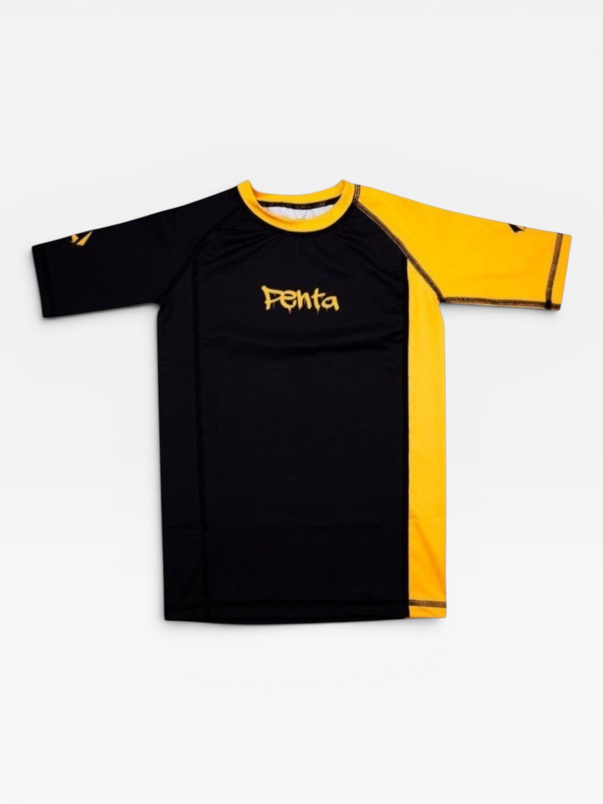 Rashguard de criança Penta Kimonos preta e amarela em lycra respirável para treinos de jiu-jitsu